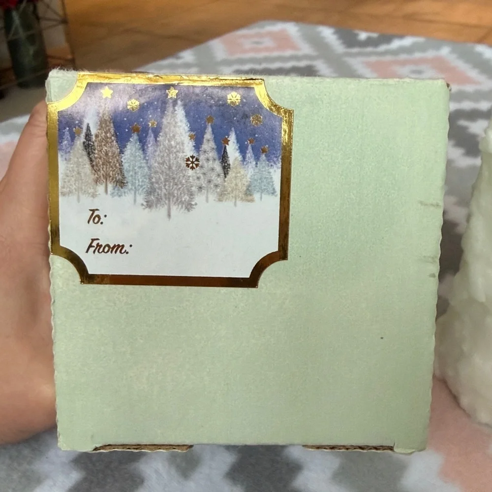 NEW PartyLite Ivory Textured Candle “Snow Pillar”